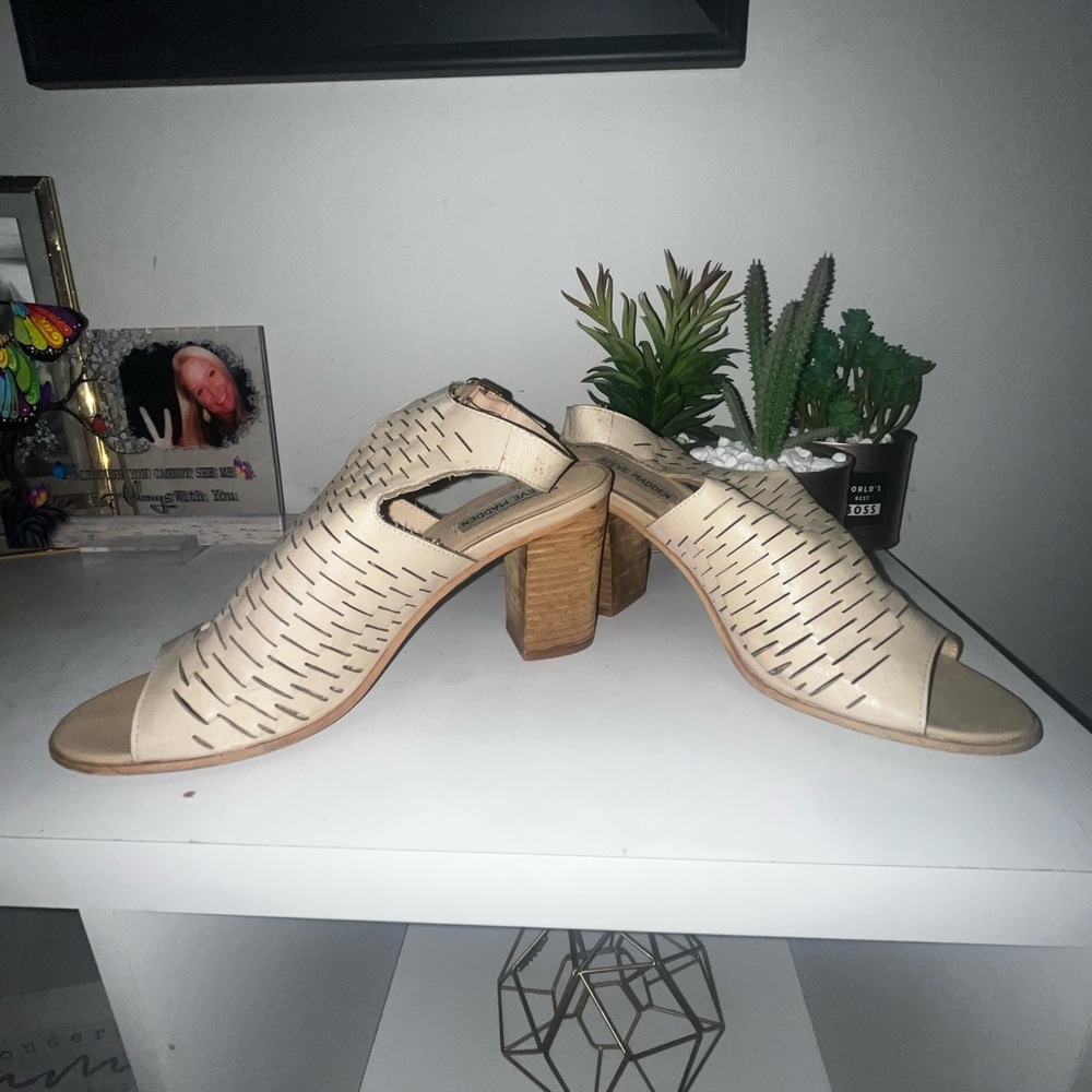 Steve Madden Cream Women's Heeled Sandals - Picture 3 of 4